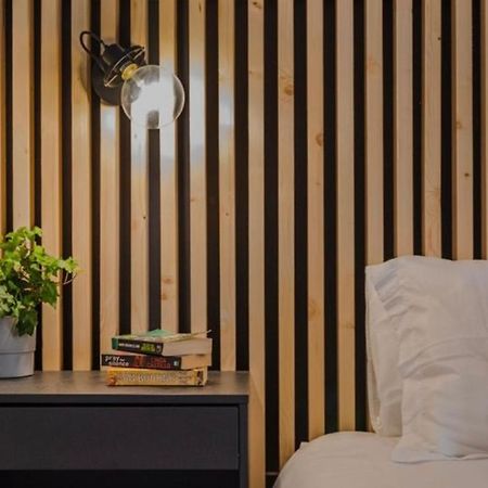 New - Designer Finished 1 Bedroom Apartment A 5 Minutes Ferry Away From Valletta Mosta Bagian luar foto